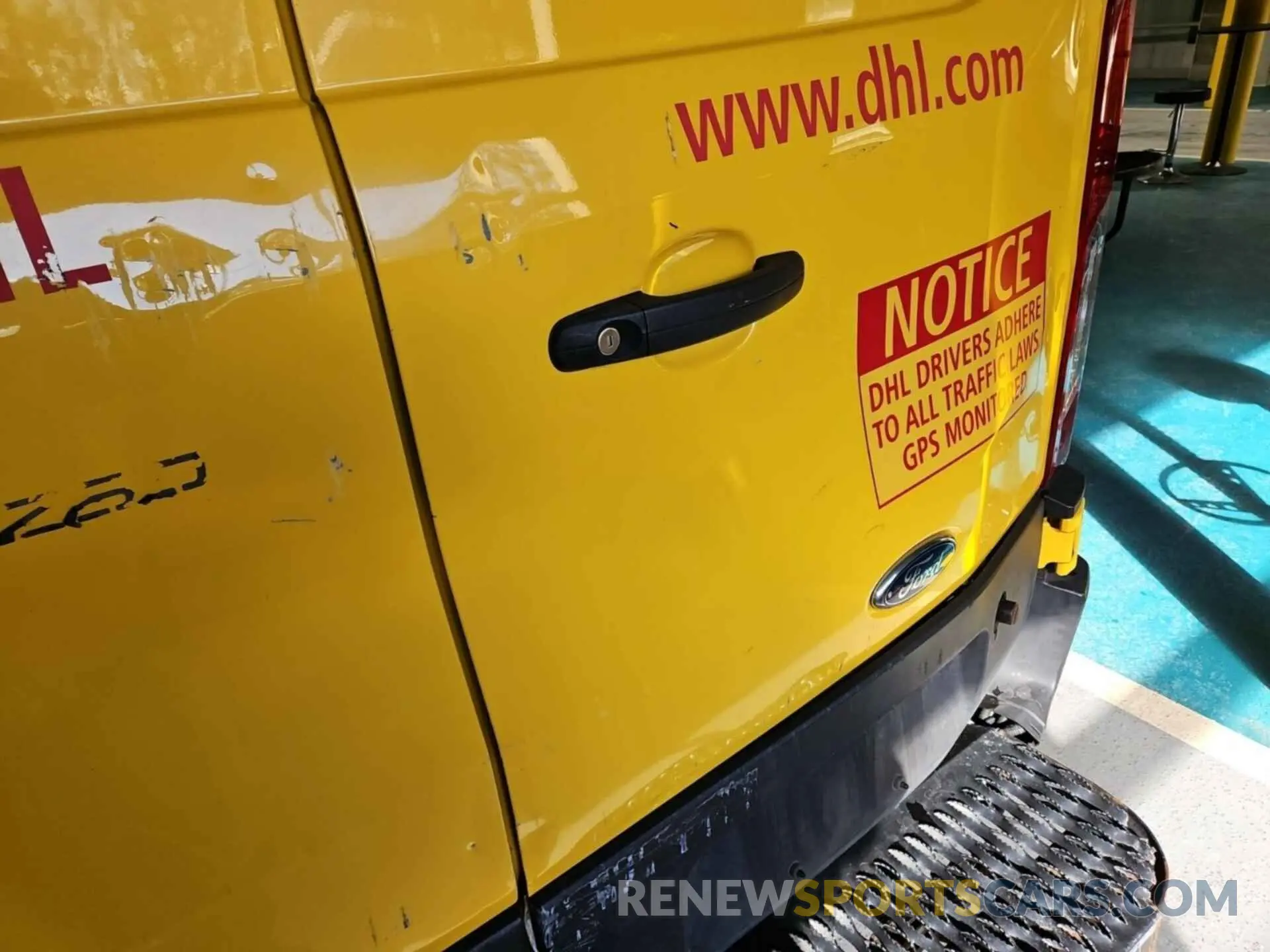 13 Photograph of a damaged car 1FTYR3XM6KKA24815 FORD TRANSIT 2019