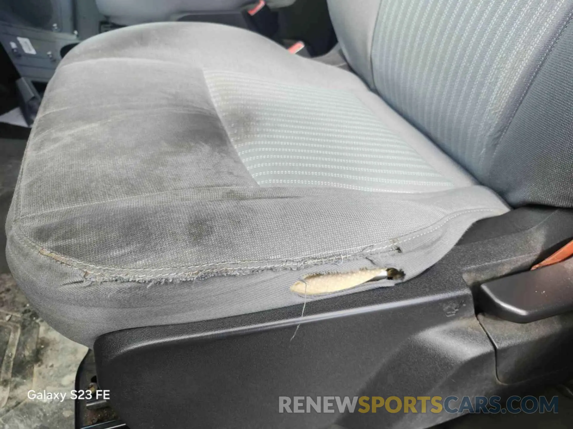 4 Photograph of a damaged car 1FTYR3XM8KKA24931 FORD TRANSIT 2019