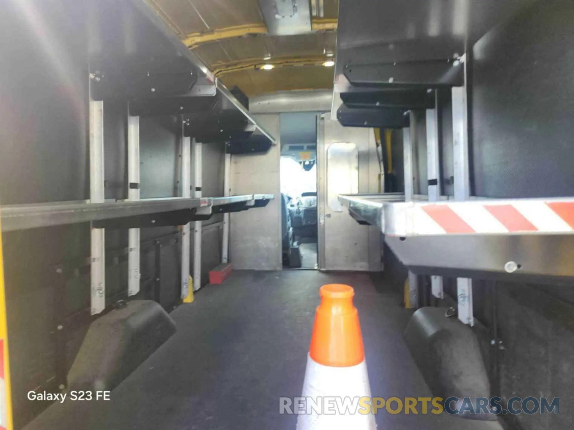 6 Photograph of a damaged car 1FTYR3XM8KKA24931 FORD TRANSIT 2019