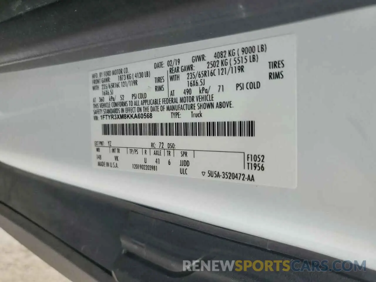 13 Photograph of a damaged car 1FTYR3XM8KKA60568 FORD TRANSIT 2019