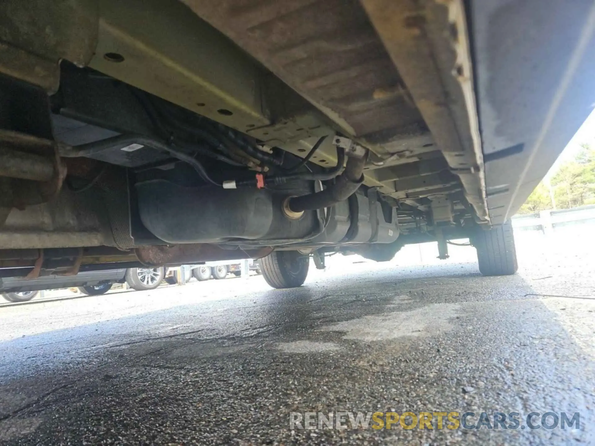 28 Photograph of a damaged car 1FTYR3XMXKKA78327 FORD TRANSIT 2019