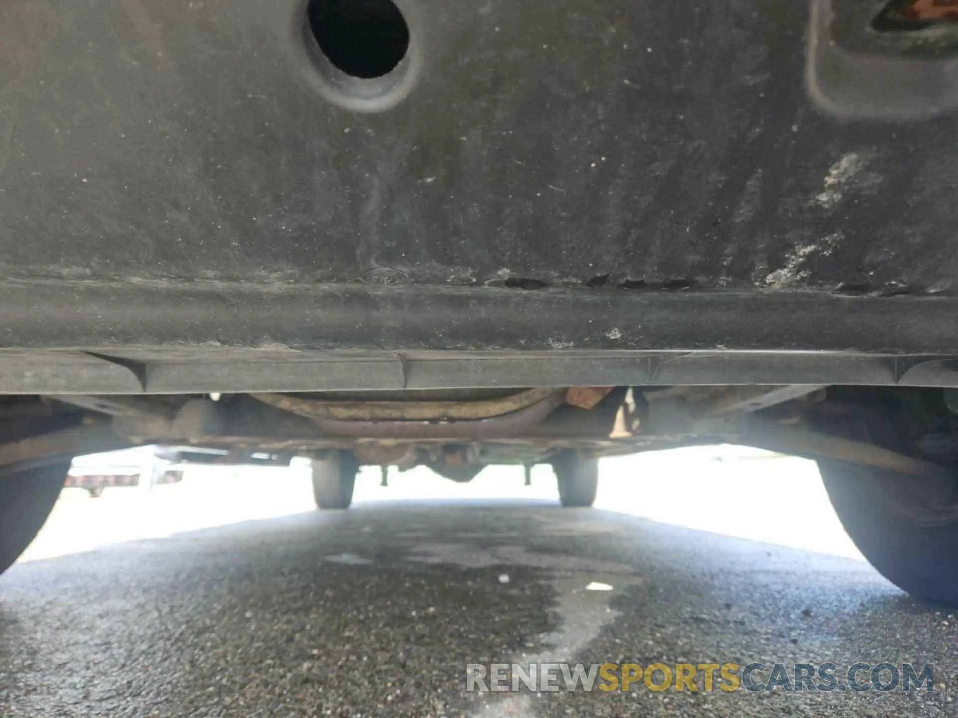 37 Photograph of a damaged car 1FTYR3XMXKKA78327 FORD TRANSIT 2019