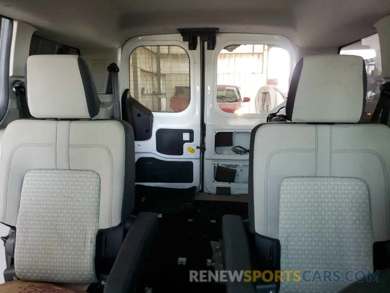 10 Photograph of a damaged car NM0GS9F23K1427351 FORD TRANSIT 2019