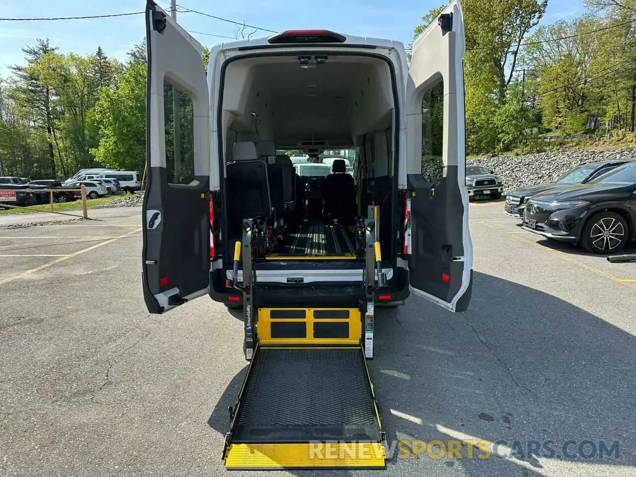 9 Photograph of a damaged car 1FDAX2X8XLKB12851 FORD TRANSIT 2020