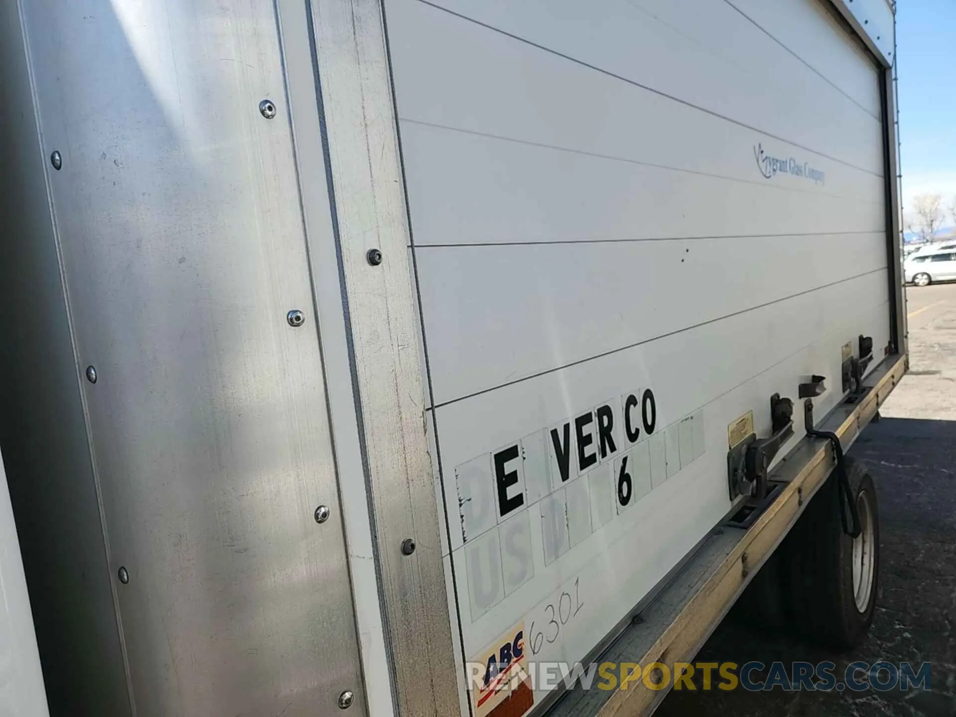 11 Photograph of a damaged car 1FDBF6ZG4LKA16362 FORD TRANSIT 2020
