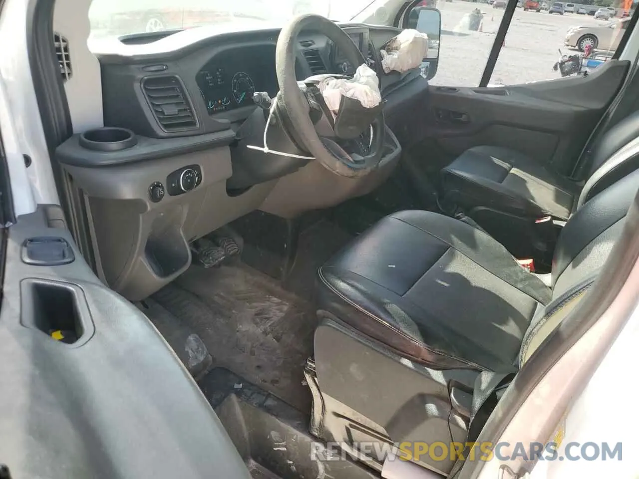 8 Photograph of a damaged car 1FTBR1C84LKA61849 FORD TRANSIT 2020