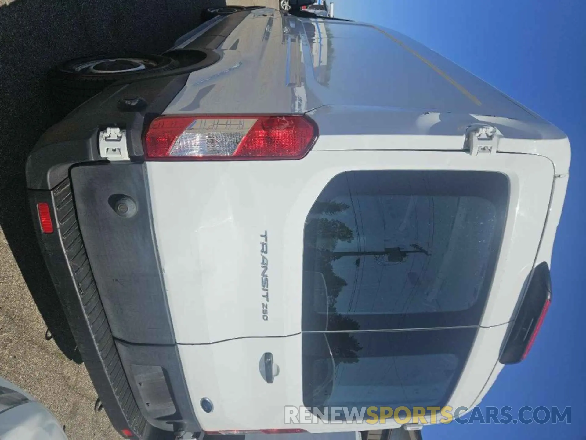 2 Photograph of a damaged car 1FTBR1C85LKA01918 FORD TRANSIT 2020