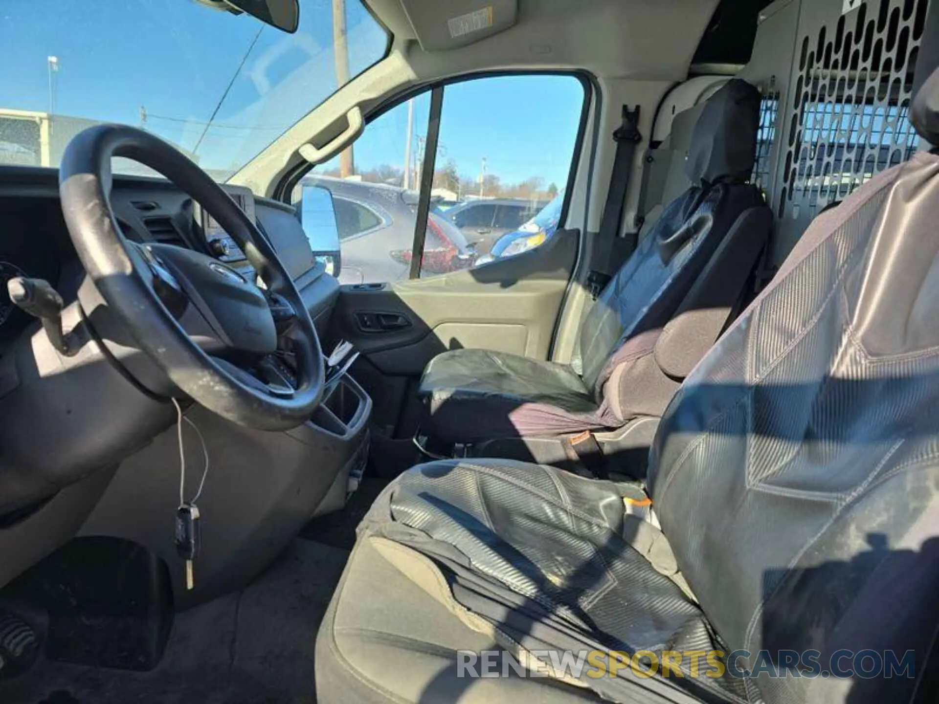 8 Photograph of a damaged car 1FTBR1Y82LKB08403 FORD TRANSIT 2020