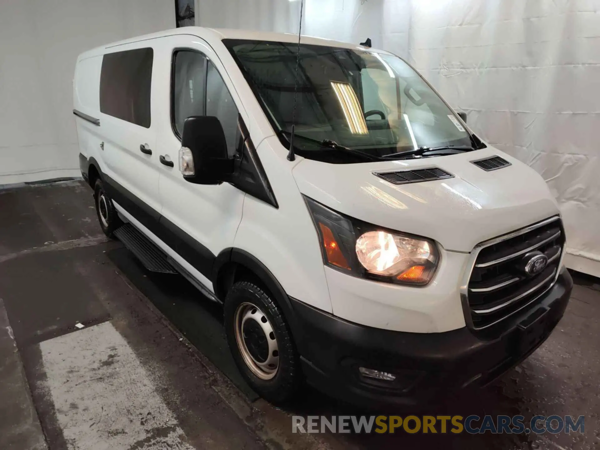 9 Photograph of a damaged car 1FTBR1Y83LKB79478 FORD TRANSIT 2020