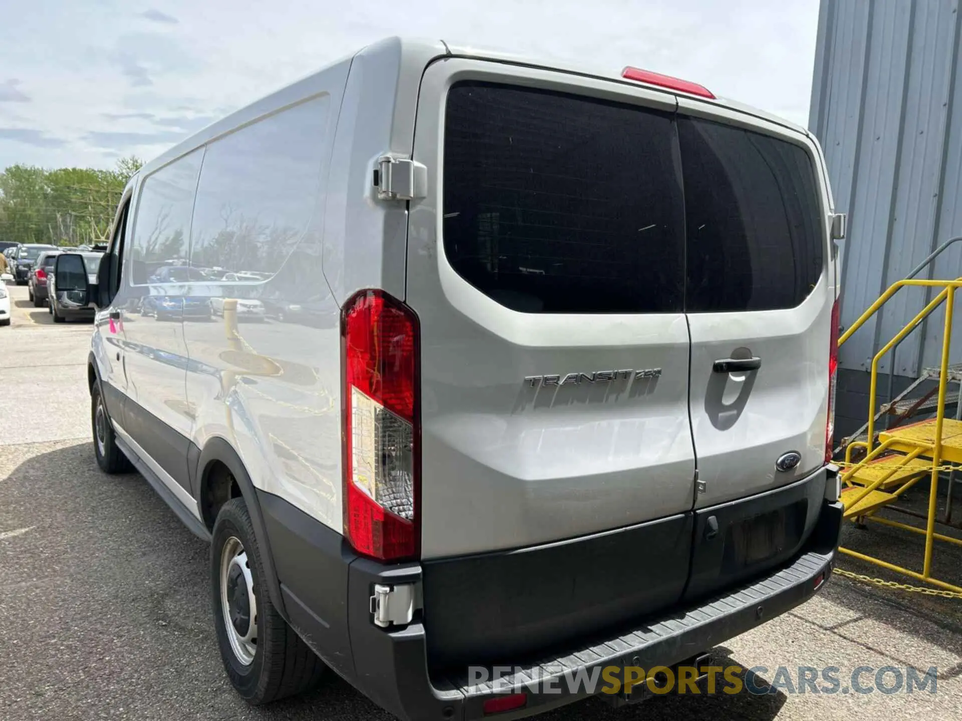 20 Photograph of a damaged car 1FTBR1Y88LKB08471 FORD TRANSIT 2020
