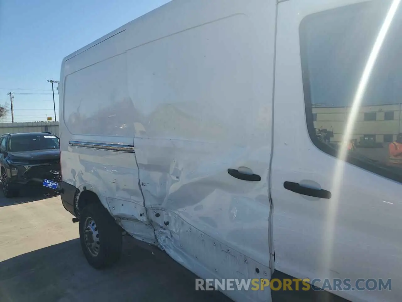 10 Photograph of a damaged car 1FTBR2C80LKA40423 FORD TRANSIT 2020