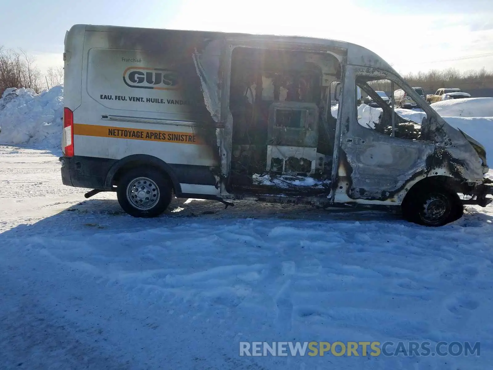9 Photograph of a damaged car 1FTBR2C87LKA67456 FORD TRANSIT 2020