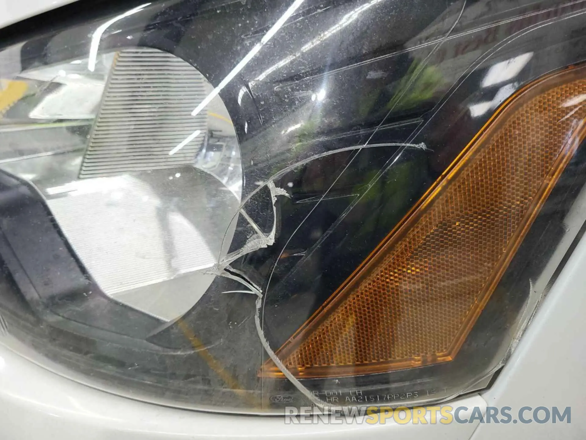 18 Photograph of a damaged car 1FTBR2YG3LKA32428 FORD TRANSIT 2020