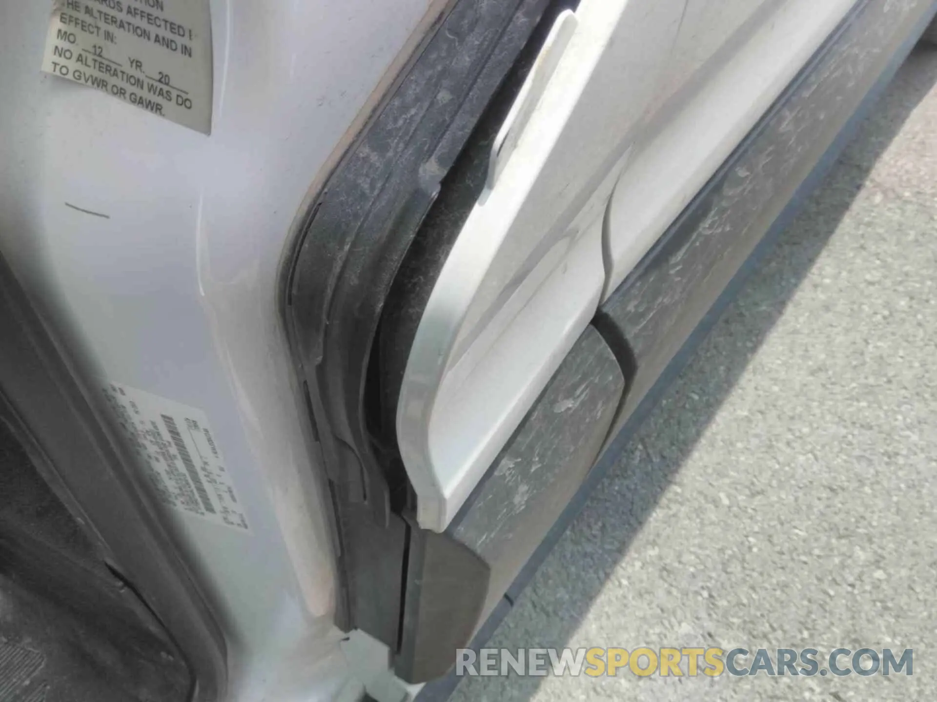 10 Photograph of a damaged car 1FTBR2YG6LKB09132 FORD TRANSIT 2020