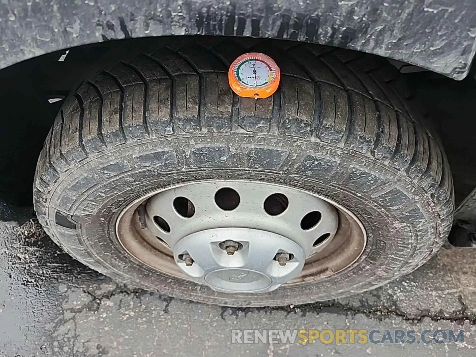 23 Photograph of a damaged car 1FTBR2YG6LKB09132 FORD TRANSIT 2020