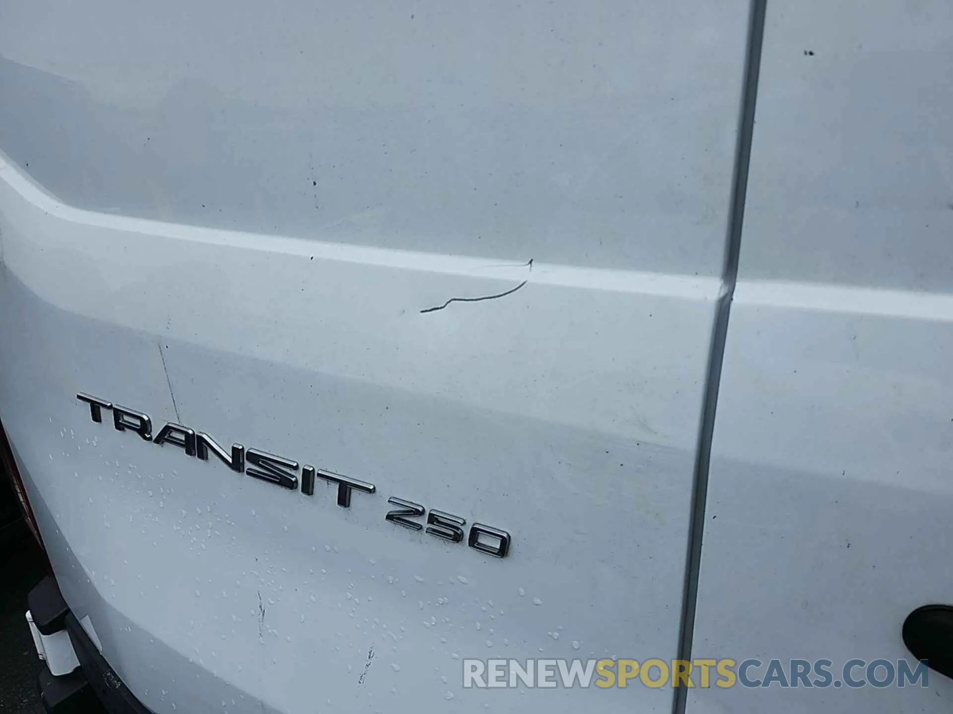 6 Photograph of a damaged car 1FTBR2YG6LKB09132 FORD TRANSIT 2020