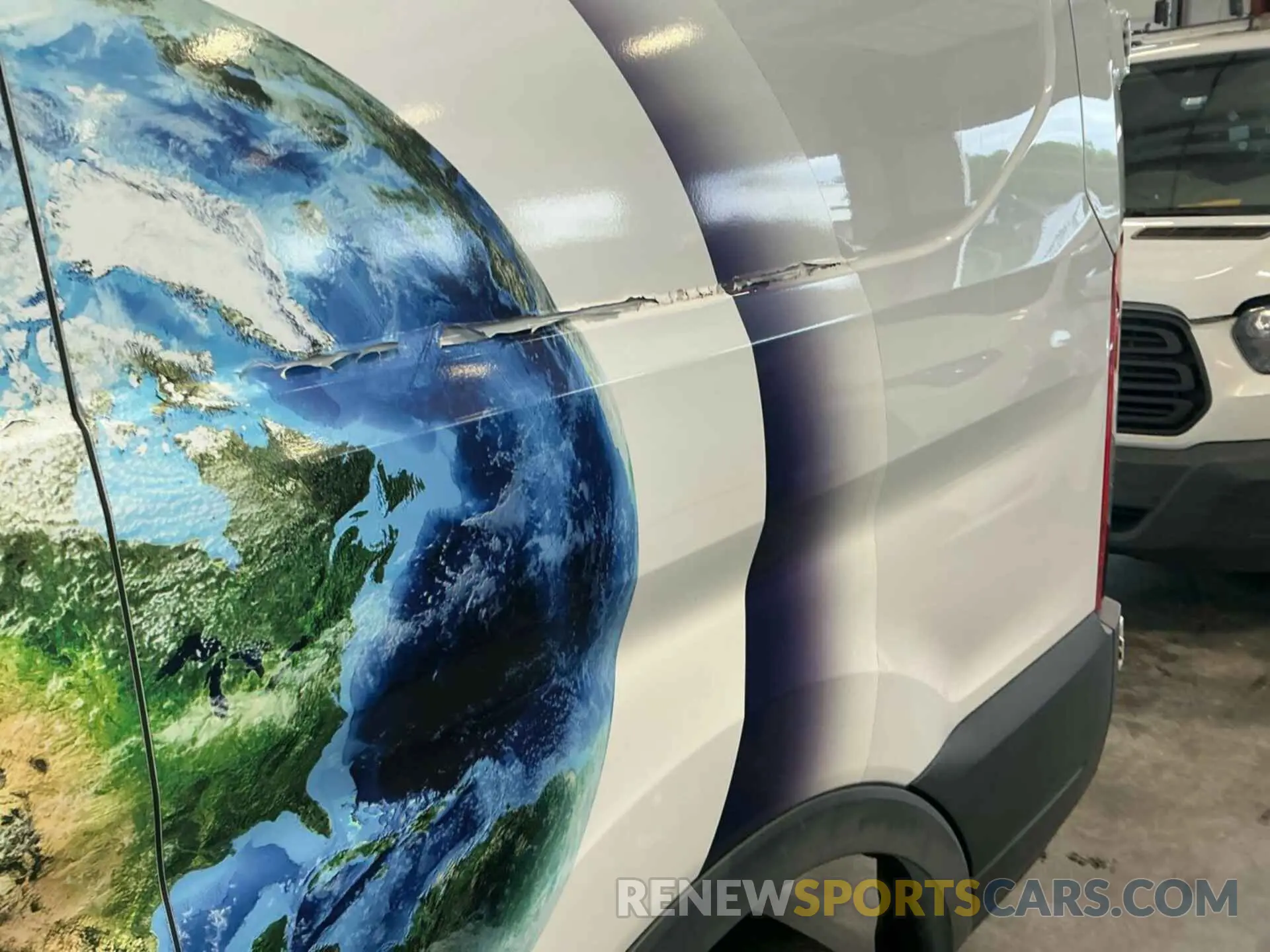 2 Photograph of a damaged car 1FTBR2YG6LKB18803 FORD TRANSIT 2020