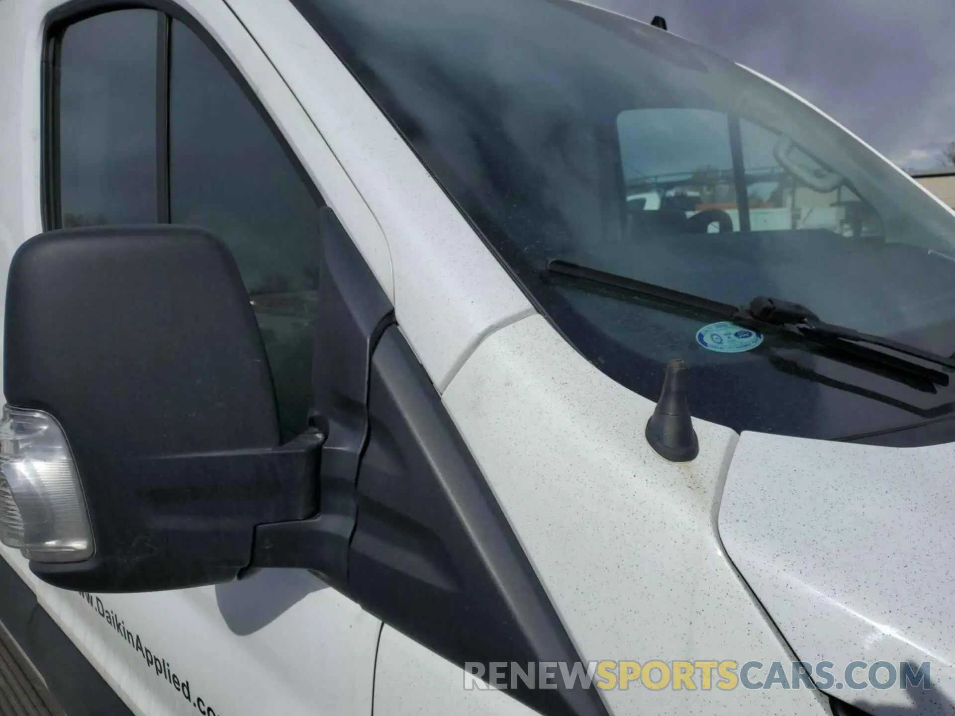 11 Photograph of a damaged car 1FTBR2YG8LKB09133 FORD TRANSIT 2020