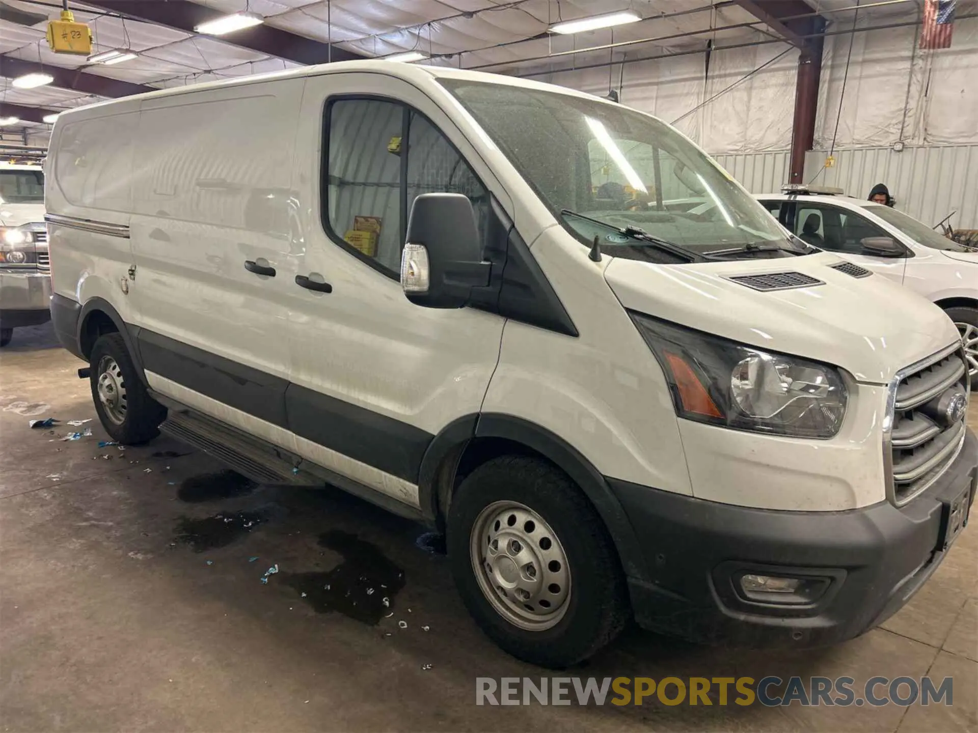 15 Photograph of a damaged car 1FTBR2YG8LKB09133 FORD TRANSIT 2020
