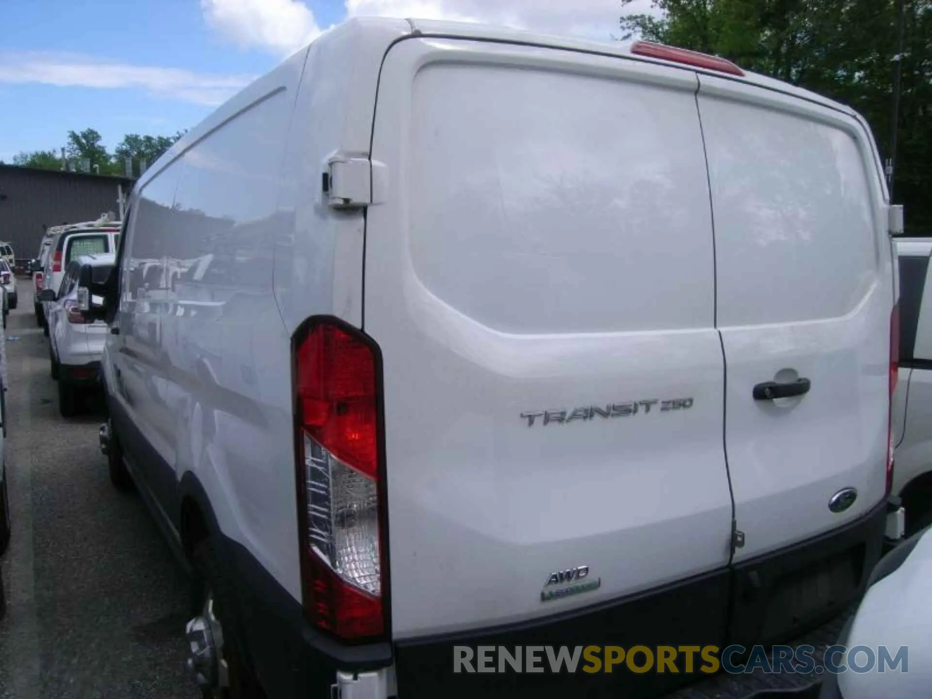 5 Photograph of a damaged car 1FTBR2YG9LKA26097 FORD TRANSIT 2020