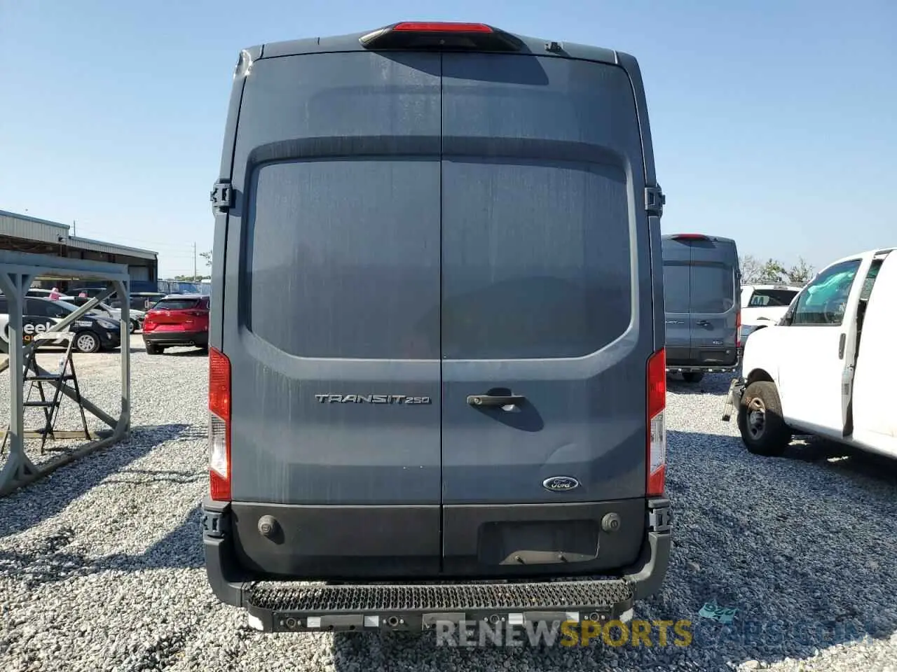 6 Photograph of a damaged car 1FTBR3X87LKA72219 FORD TRANSIT 2020