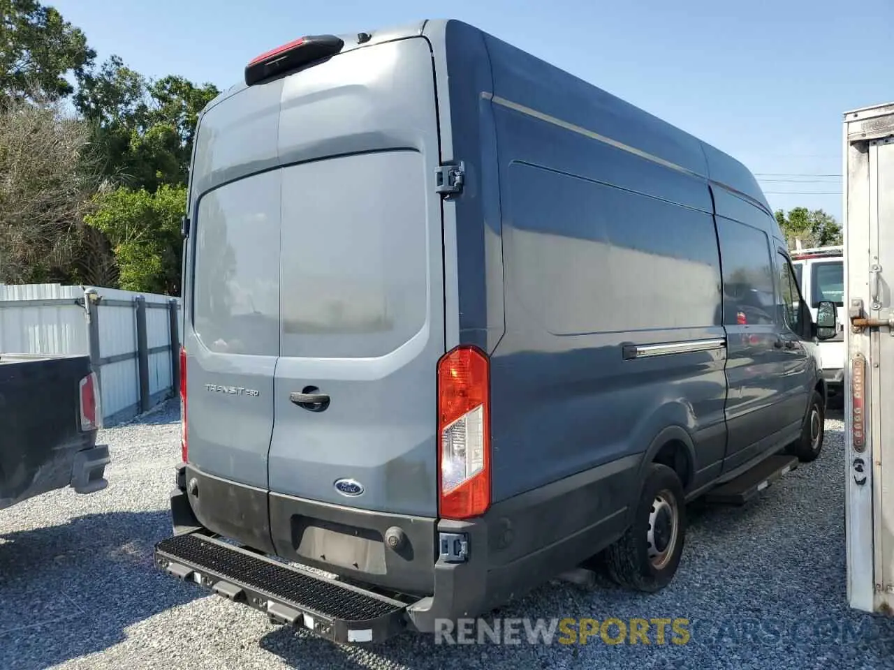 3 Photograph of a damaged car 1FTBR3X87LKA72253 FORD TRANSIT 2020