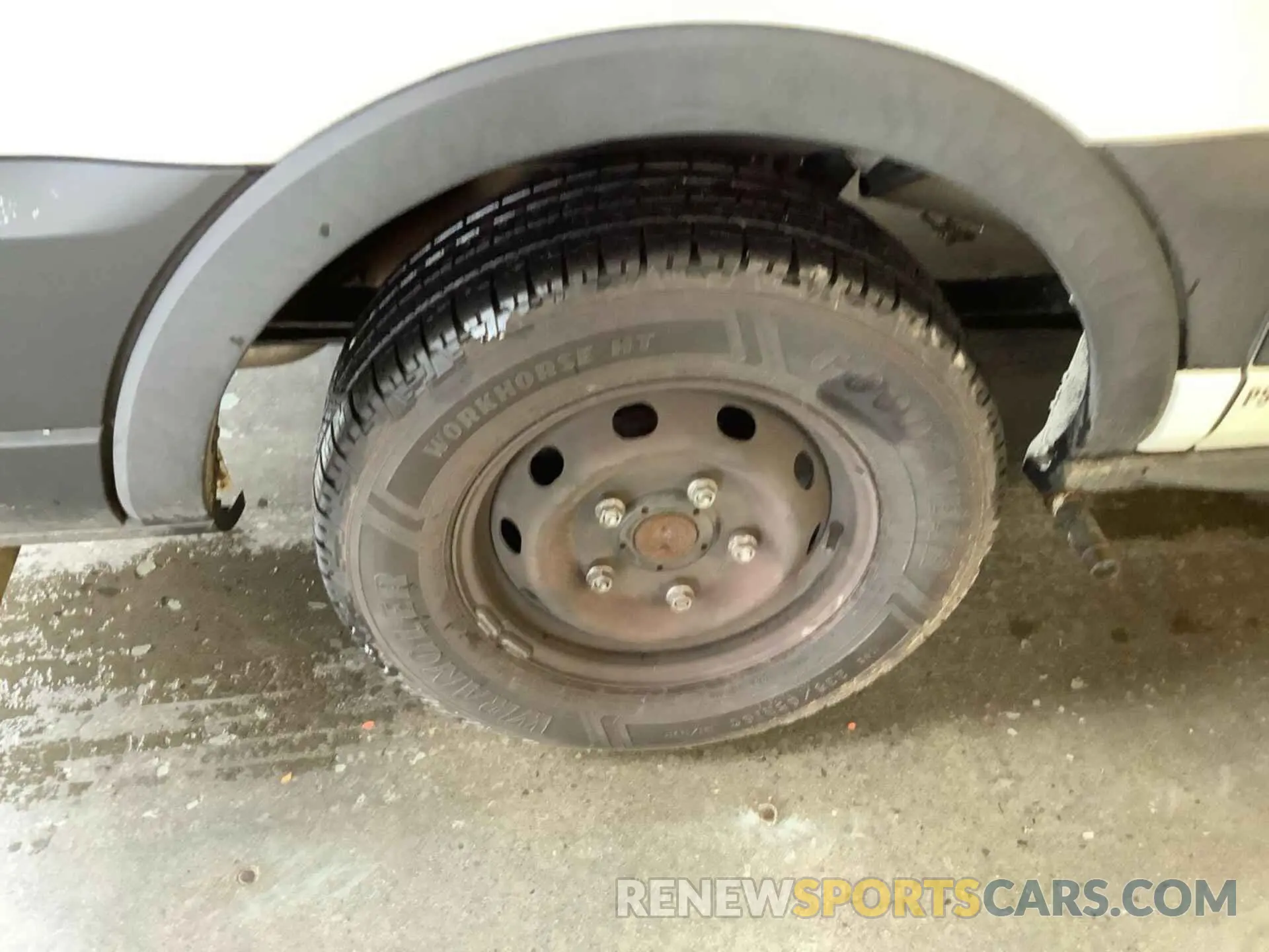 15 Photograph of a damaged car 1FTYE1Y81LKB68856 FORD TRANSIT 2020