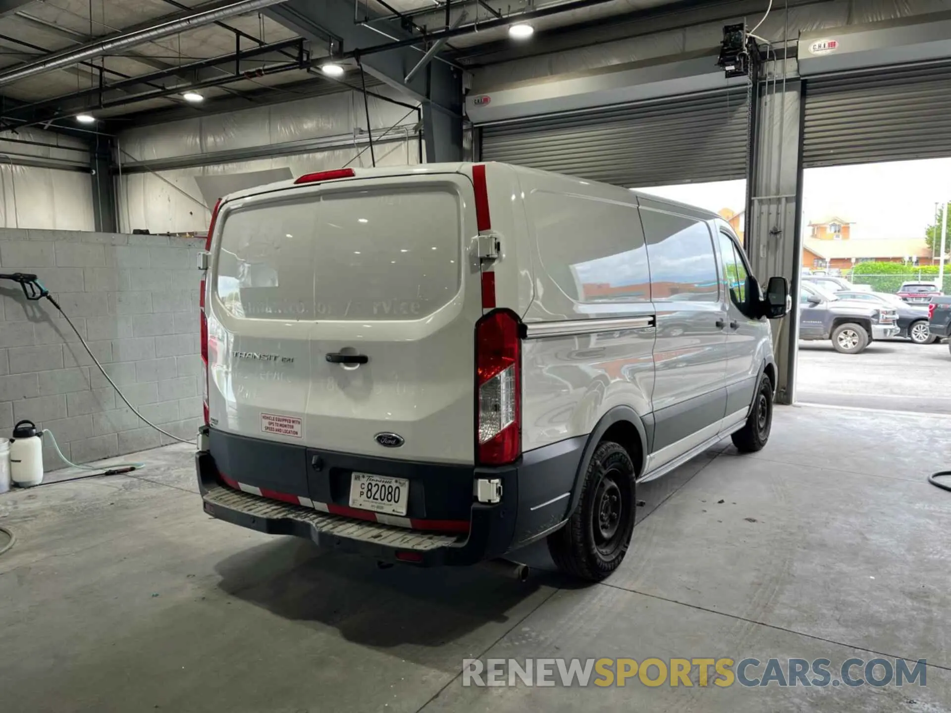 16 Photograph of a damaged car 1FTYE1Y81LKB68856 FORD TRANSIT 2020
