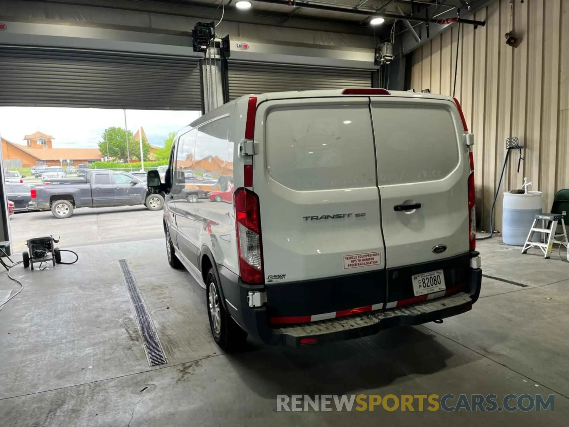 3 Photograph of a damaged car 1FTYE1Y81LKB68856 FORD TRANSIT 2020