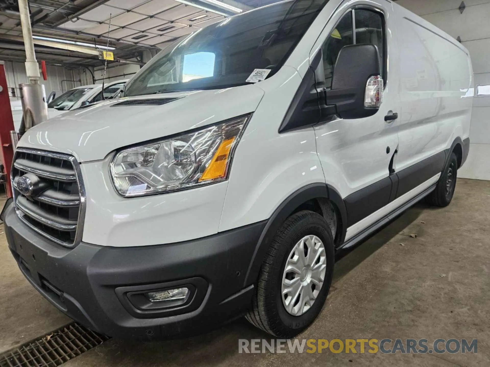 15 Photograph of a damaged car 1FTYE1Y83LKA63736 FORD TRANSIT 2020