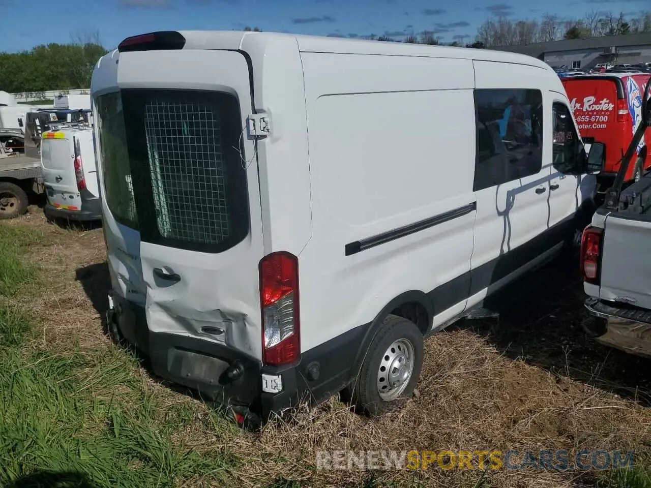 3 Photograph of a damaged car 1FTYE2D87LKB77704 FORD TRANSIT 2020