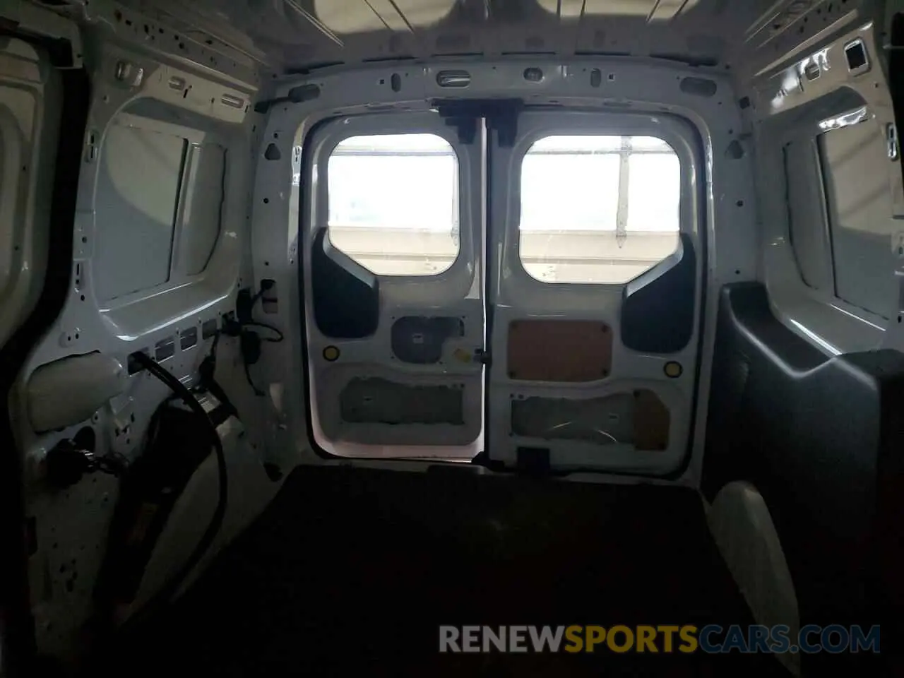 10 Photograph of a damaged car NM0LS7F28L1452394 FORD TRANSIT 2020