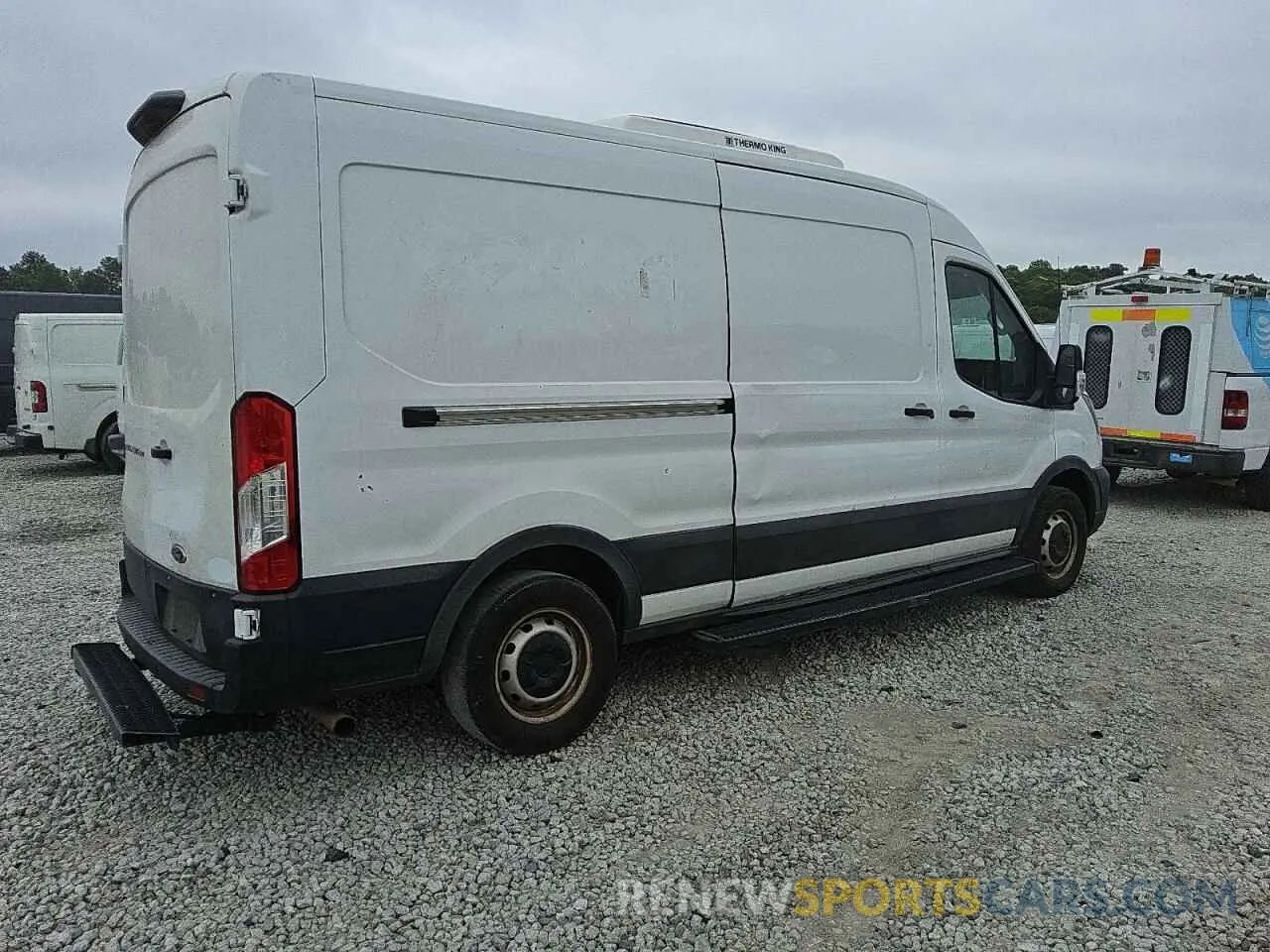 3 Photograph of a damaged car 1FTBR1C85MKA81464 FORD TRANSIT 2021