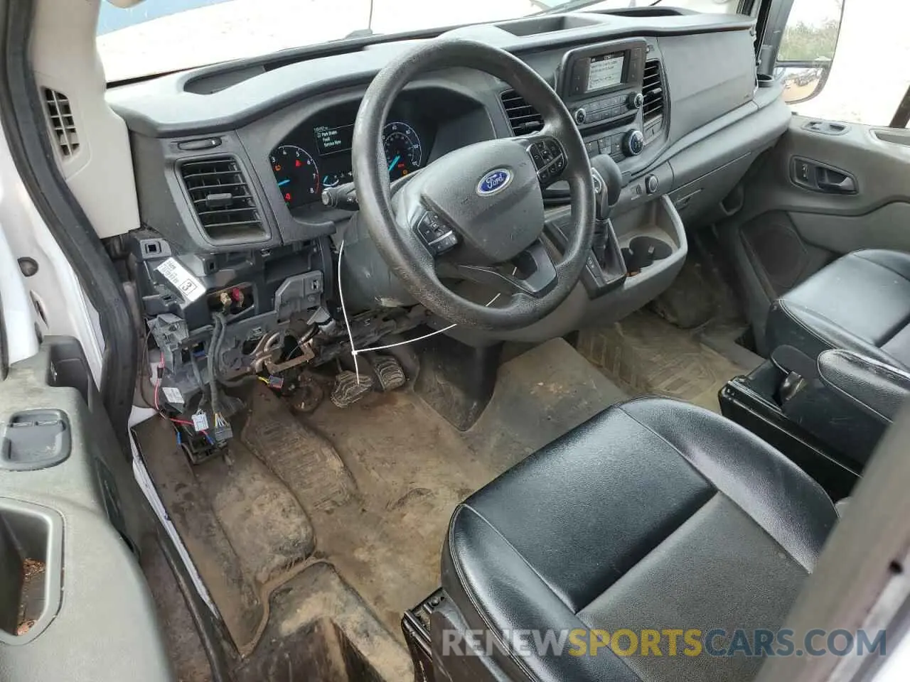 8 Photograph of a damaged car 1FTBR1C86MKA01959 FORD TRANSIT 2021