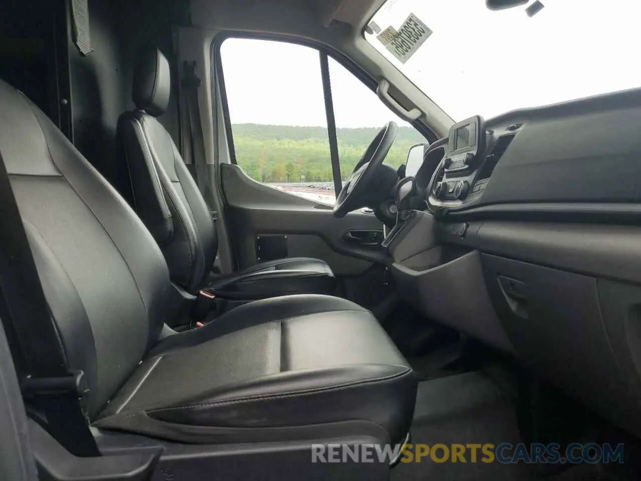 11 Photograph of a damaged car 1FTBR1X8XMKA45750 FORD TRANSIT 2021