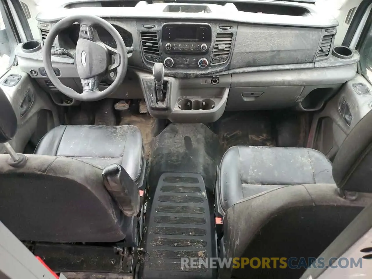 8 Photograph of a damaged car 1FTBR1X8XMKA57008 FORD TRANSIT 2021