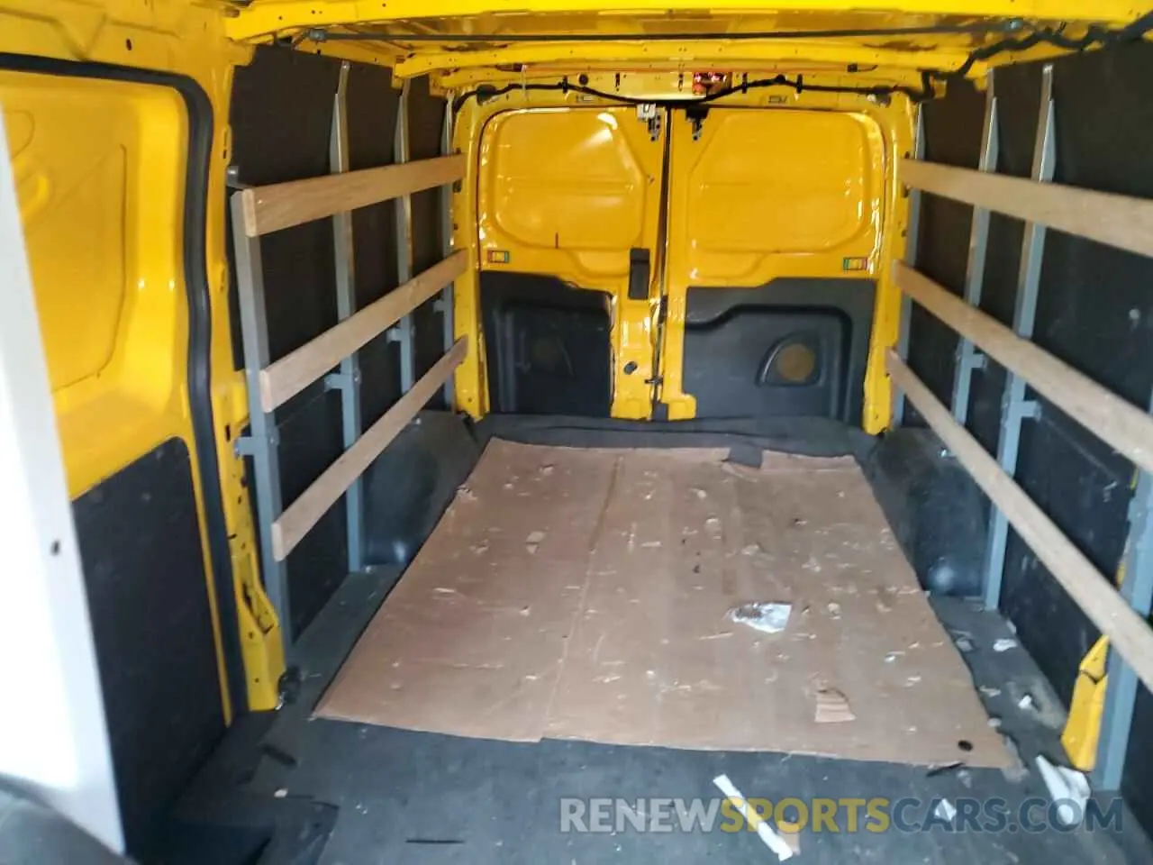 10 Photograph of a damaged car 1FTBR1Y89MKA47021 FORD TRANSIT 2021