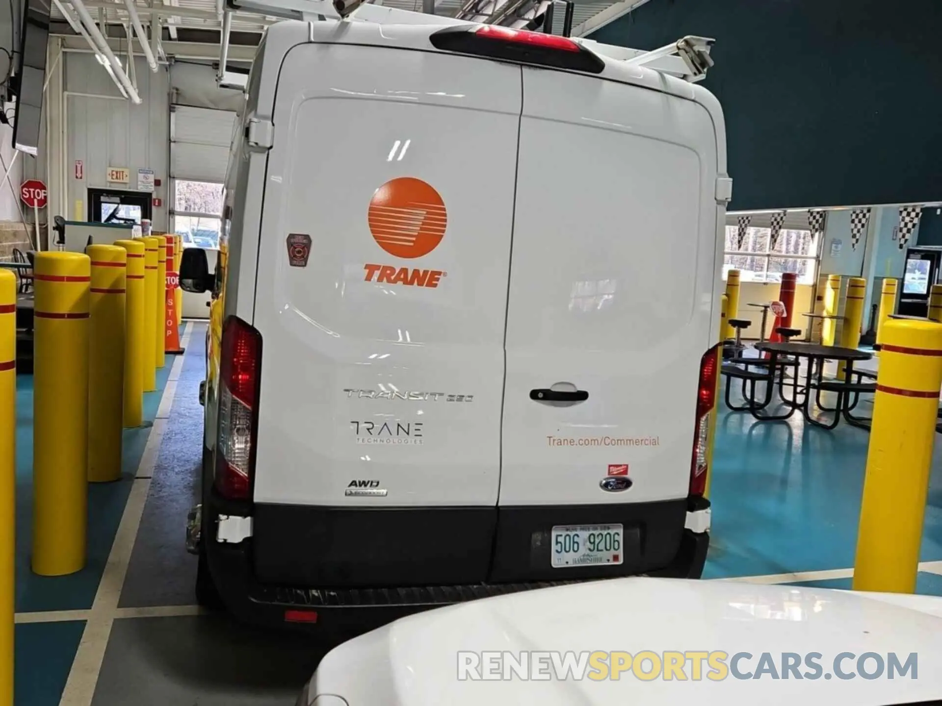 1 Photograph of a damaged car 1FTBR2CG0MKB03044 FORD TRANSIT 2021