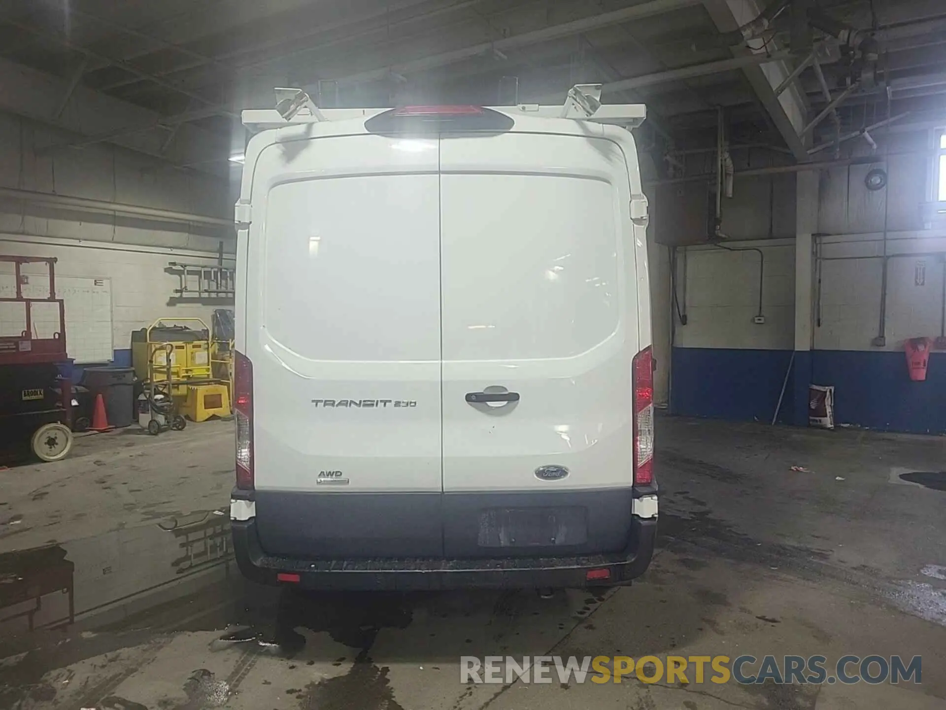 34 Photograph of a damaged car 1FTBR2CG0MKB03044 FORD TRANSIT 2021
