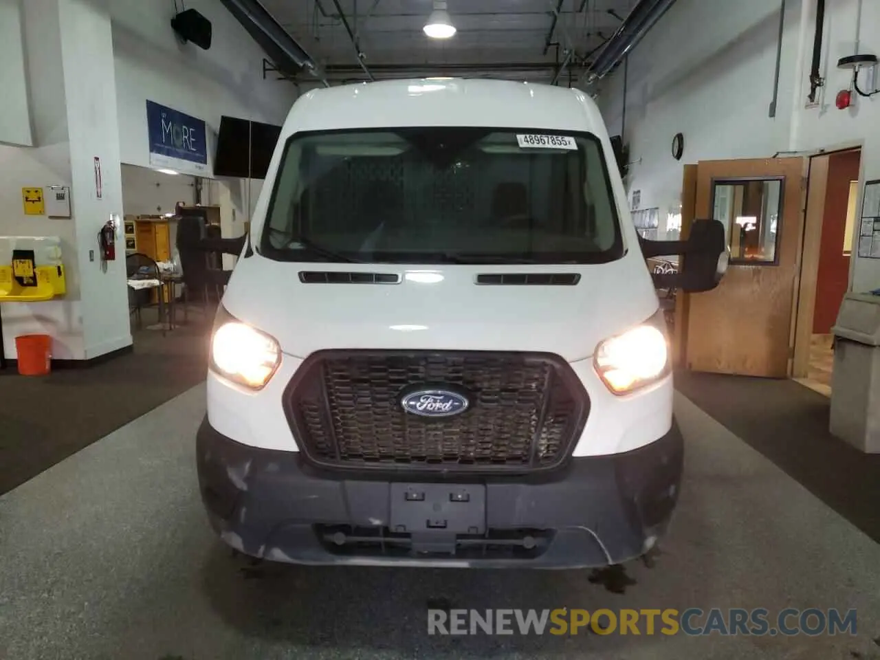 5 Photograph of a damaged car 1FTBR2CG2MKA40366 FORD TRANSIT 2021