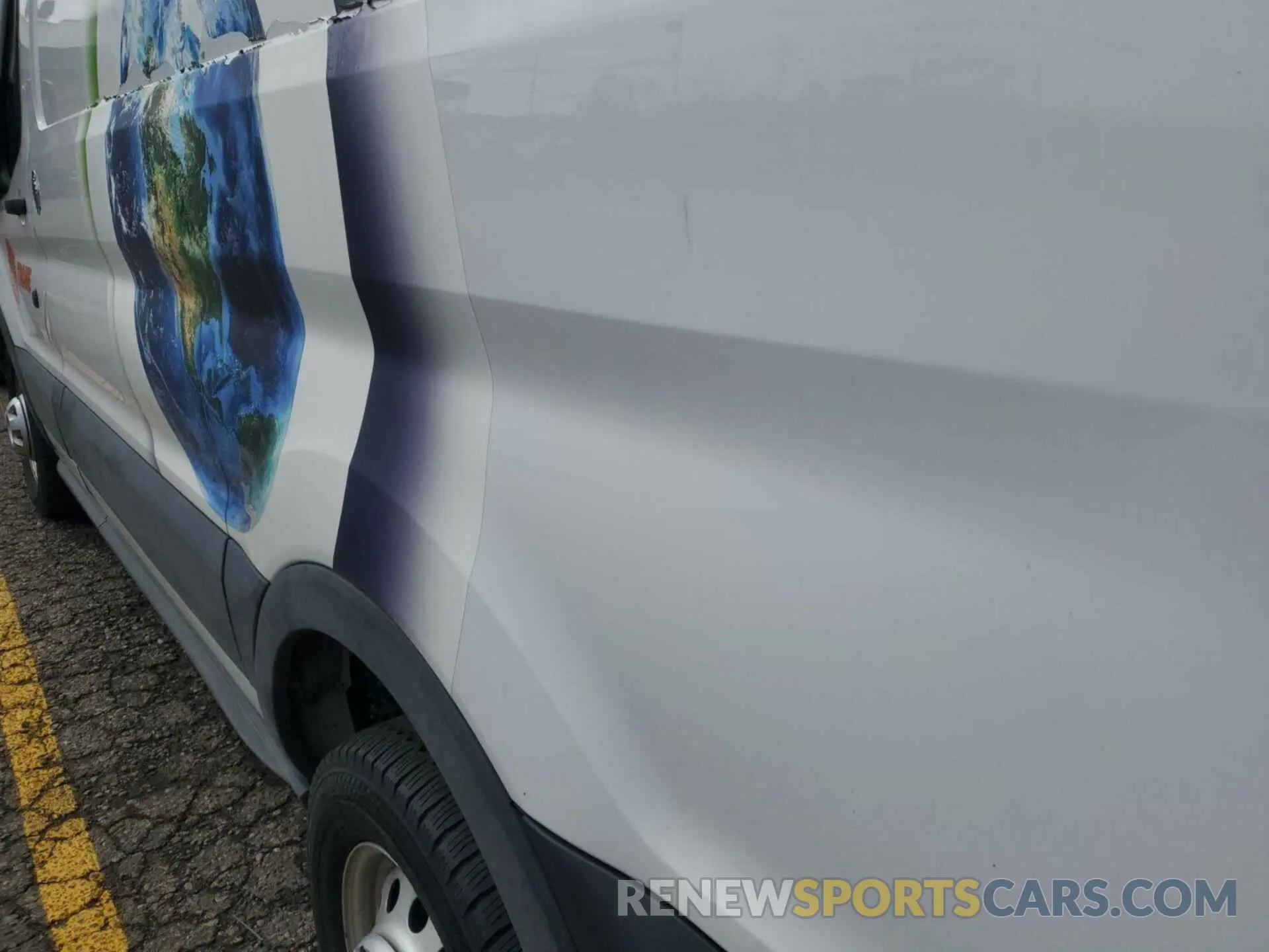 17 Photograph of a damaged car 1FTBR2YGXMKA51771 FORD TRANSIT 2021
