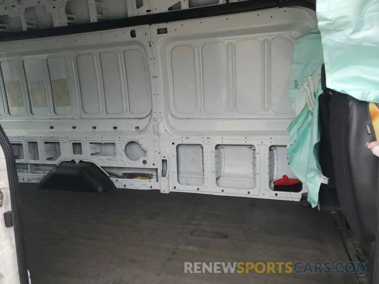 11 Photograph of a damaged car 1FTBR3X89MKA77102 FORD TRANSIT 2021
