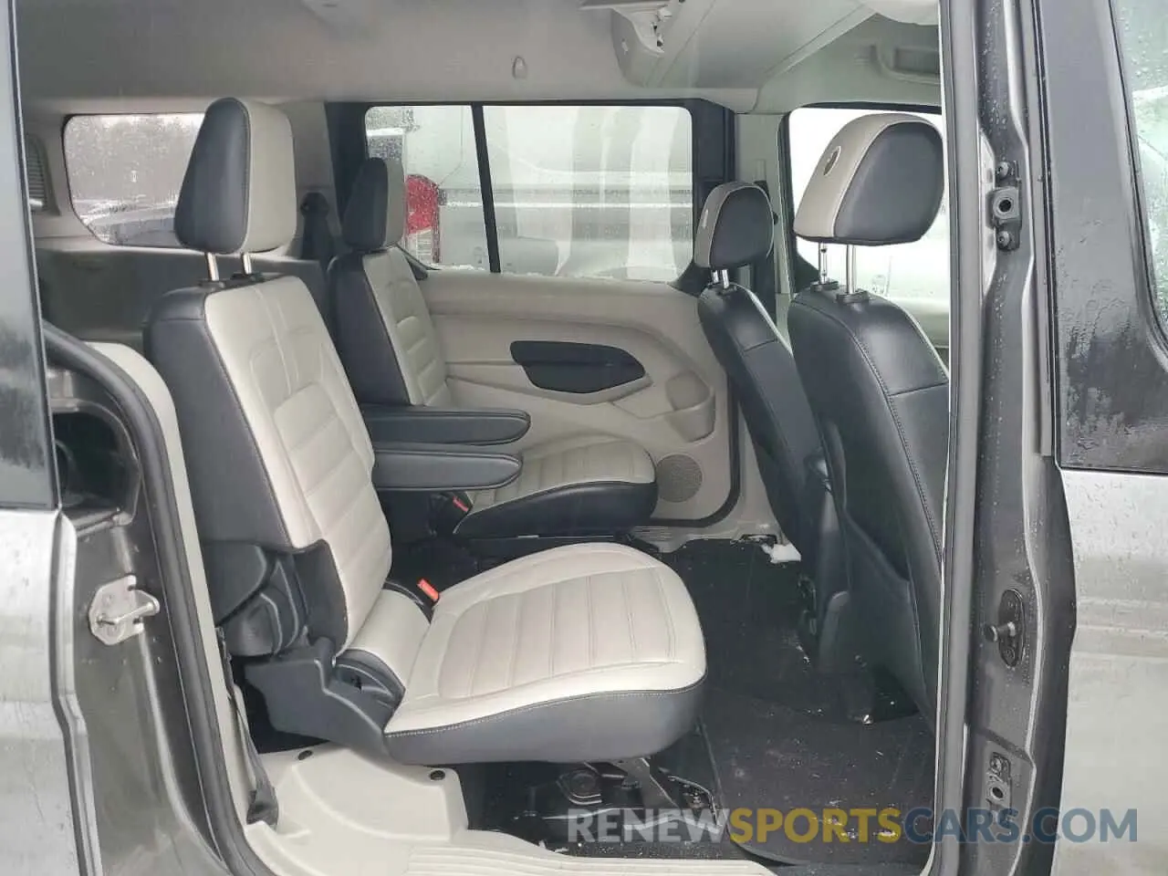 11 Photograph of a damaged car NM0GE9F28M1497065 FORD TRANSIT 2021