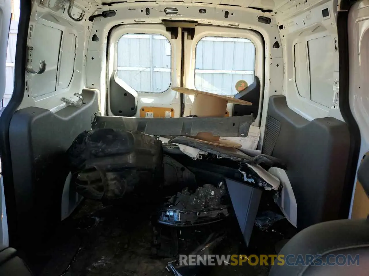 10 Photograph of a damaged car NM0LS7E24M1483824 FORD TRANSIT 2021