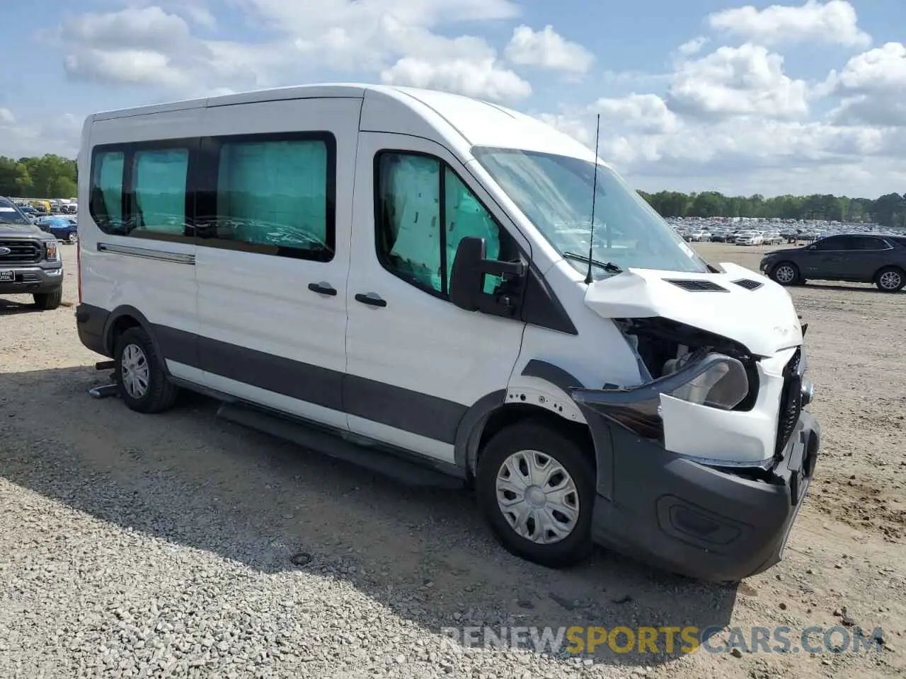 4 Photograph of a damaged car 1FBAX2C85NKA17809 FORD TRANSIT 2022