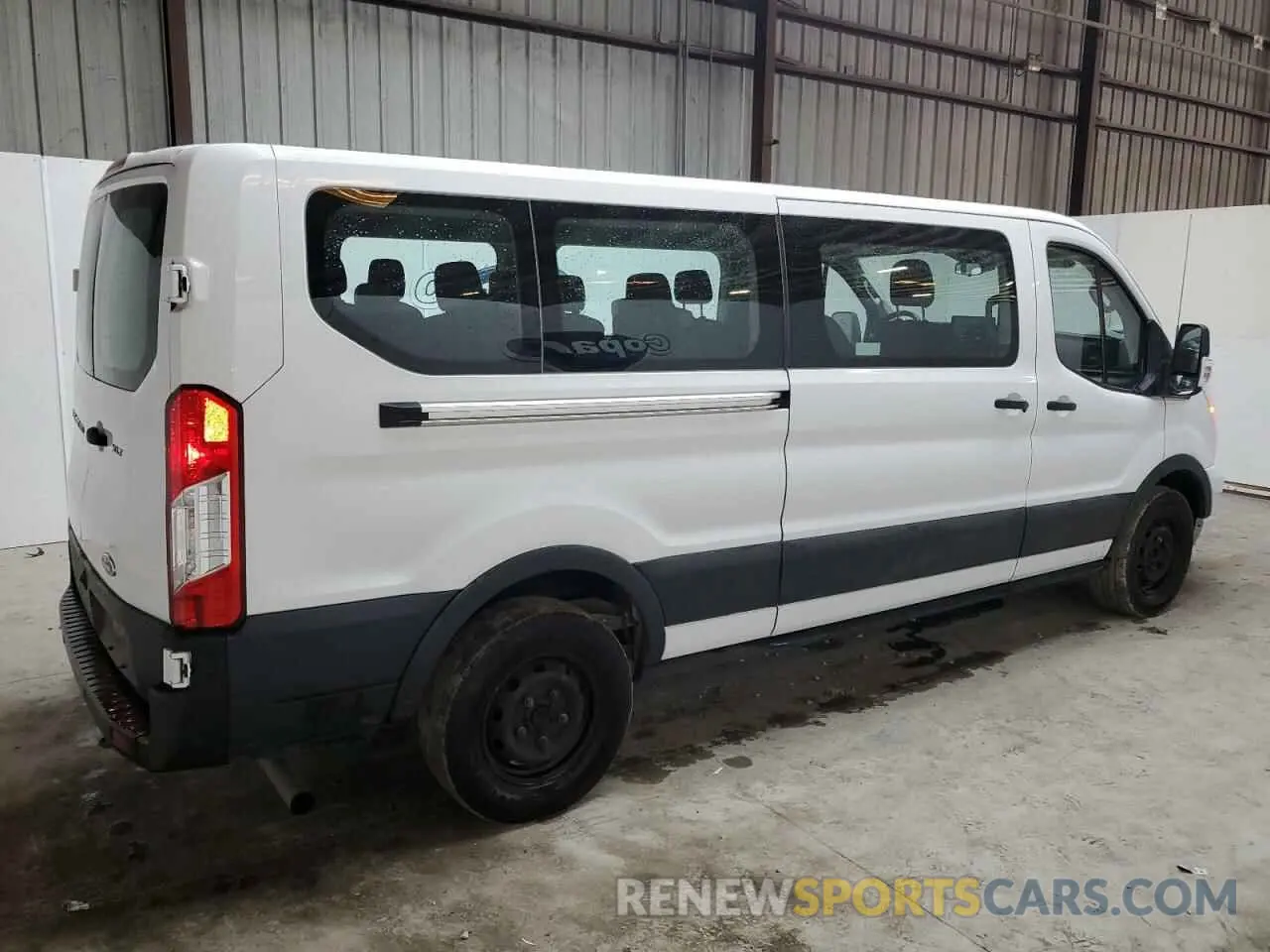 3 Photograph of a damaged car 1FBAX2Y85NKA29273 FORD TRANSIT 2022