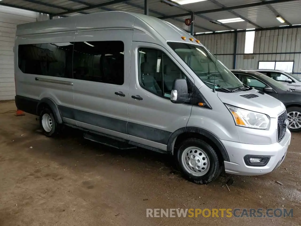 4 Photograph of a damaged car 1FBVU5XG7NKA64823 FORD TRANSIT 2022