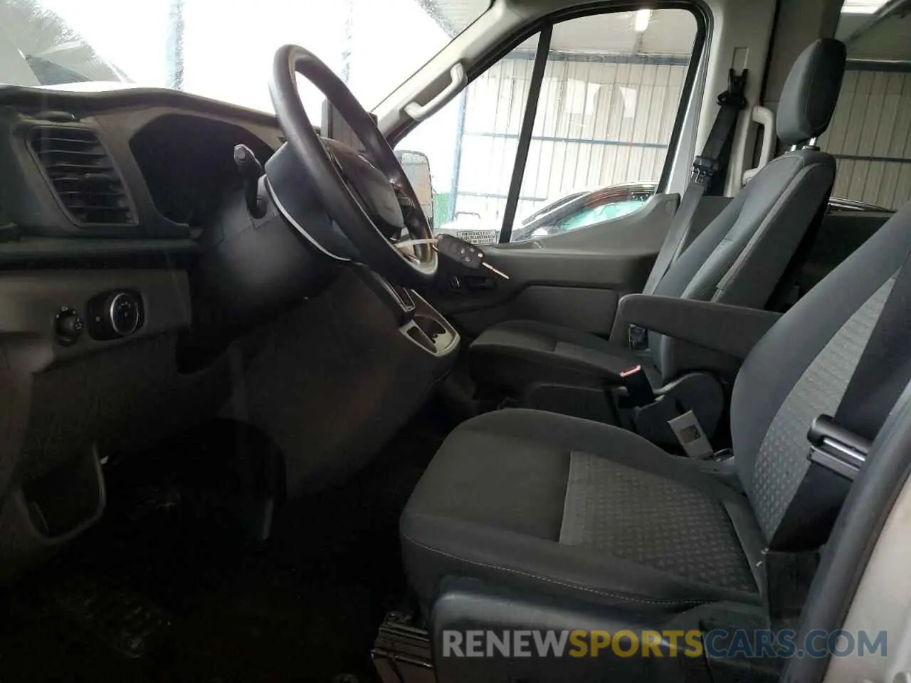 7 Photograph of a damaged car 1FBVU5XG7NKA64823 FORD TRANSIT 2022