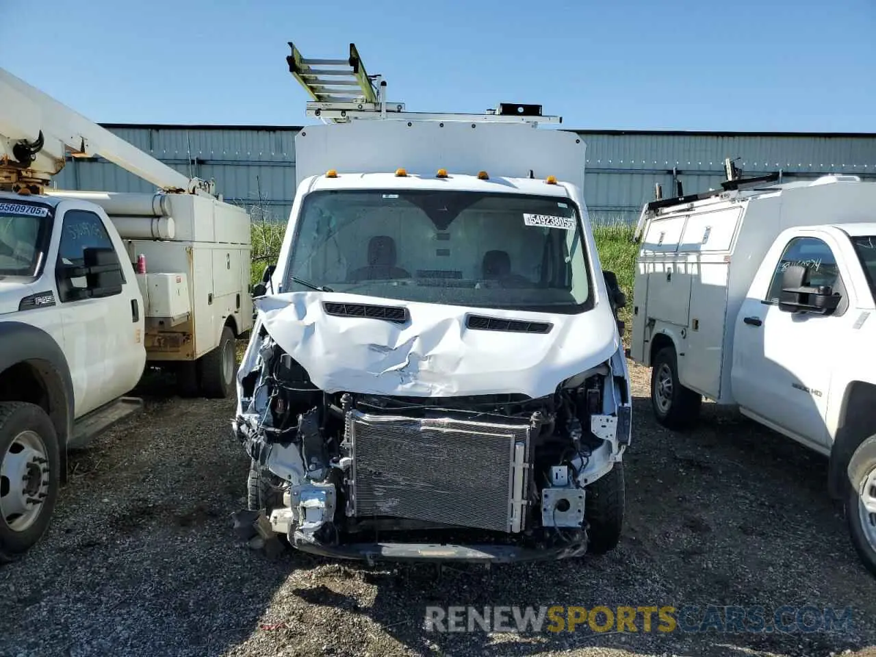 5 Photograph of a damaged car 1FDBF8P80NKA21682 FORD TRANSIT 2022