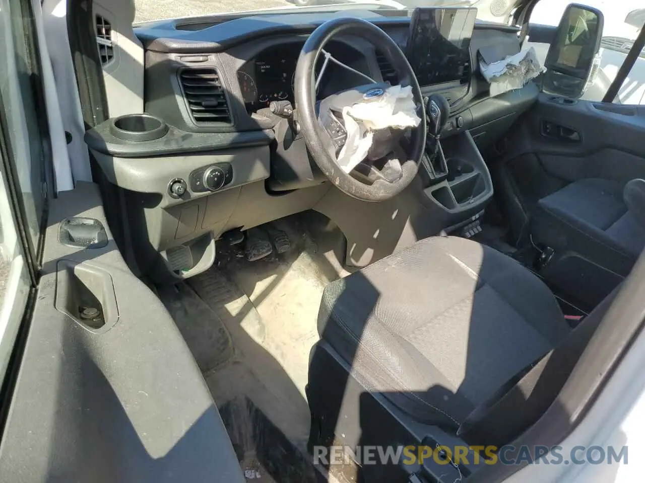 8 Photograph of a damaged car 1FDBF8P80NKA21682 FORD TRANSIT 2022
